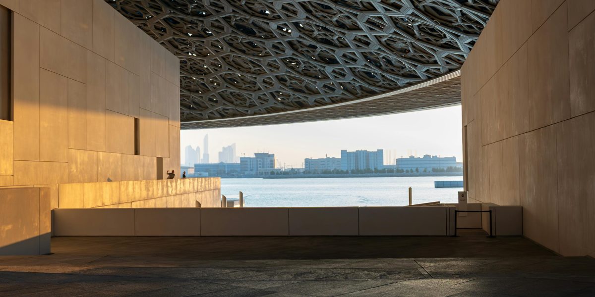 Dana Hotel Abu Dhabi Investment Guide for High Rental Yields and ROI
