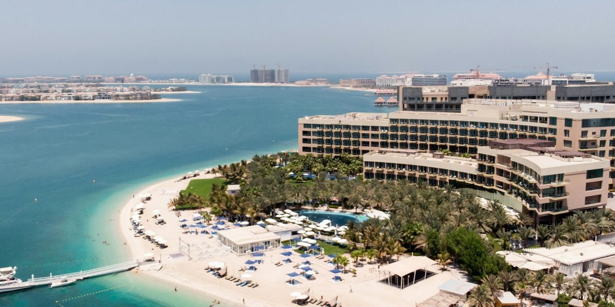 Five Palm Jumeirah Hotel Guide to Rooms, Rates, and Investment Returns