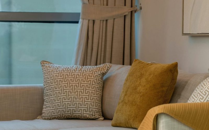 Akas Inn Hotel Apartments Dubai Guide to Top Brands and Investment Opportunities