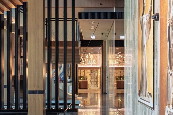 Boutique vs Branded Hotel Stays Dubai: Expert Insights for Tenants and Investors