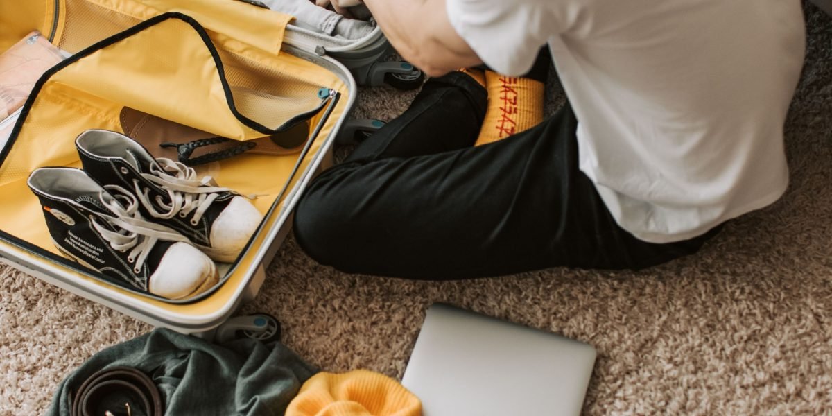 A traveler contemplating their Dubai trip plans, highlighting the initial challenge of finding reliable information.