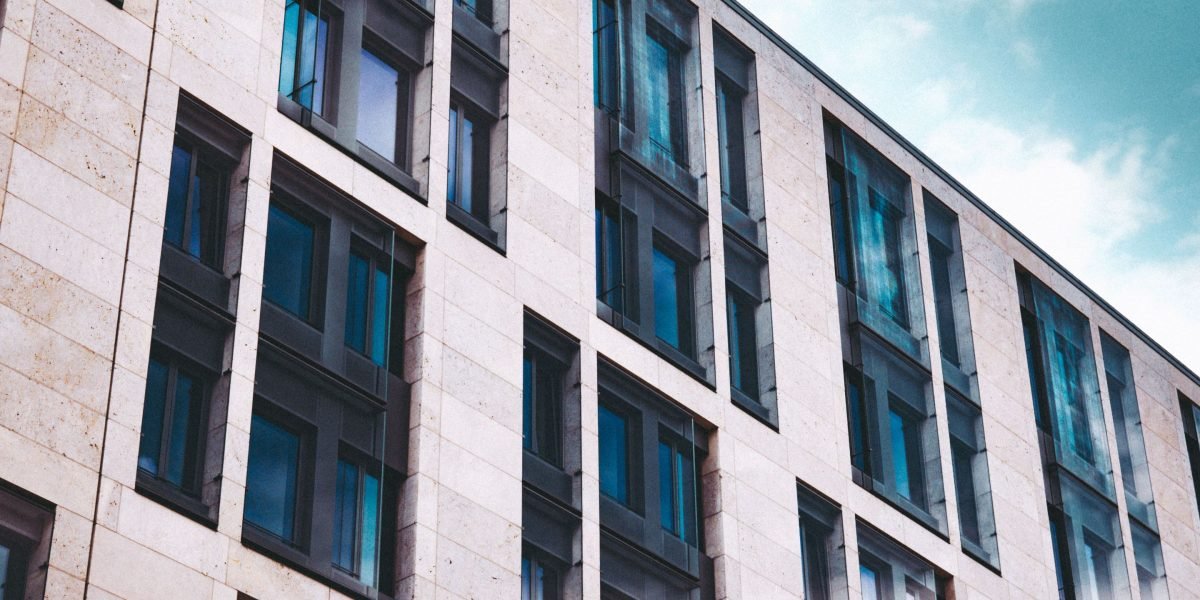 Carlton Downtown Hotel Dubai What Guests & Investors Need to Know